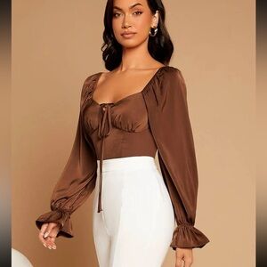 Long sleeve scrunch top